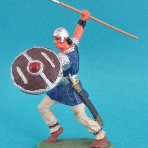 8841  Normand attaquant avec lance et bouclier (III).